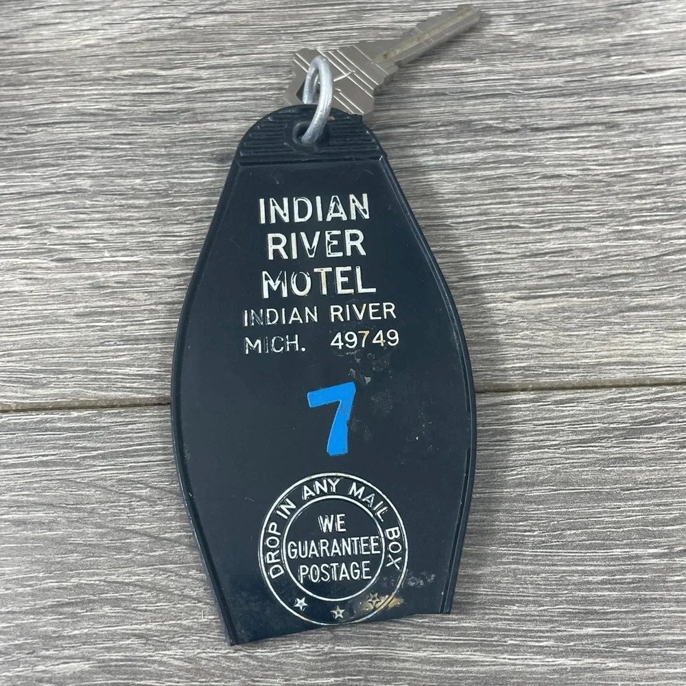 Vintage‎ Motel Key Fob Chains Indian River Michigan Retro 70s 80s 90s Up North